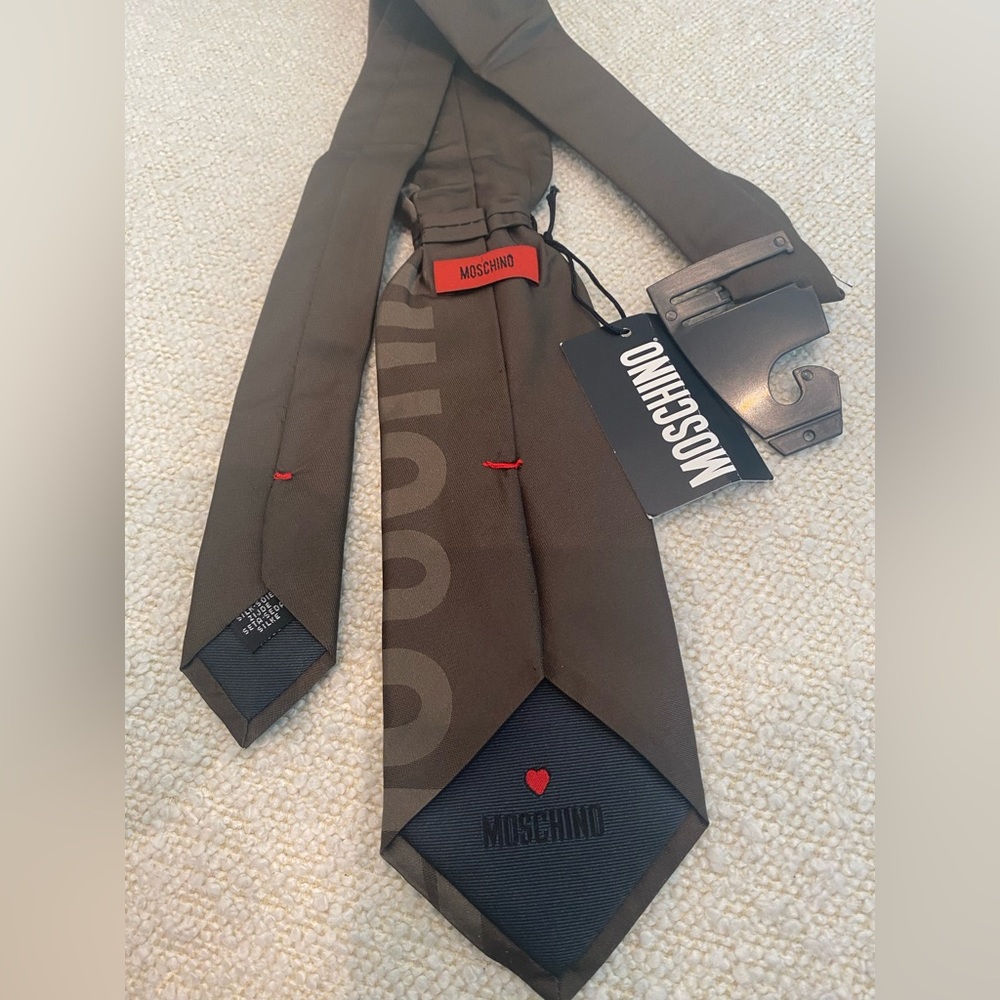 NWT Moschino Tie